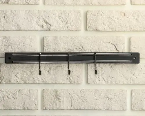 Держатель для ножей магнитный с крючками, 34 см