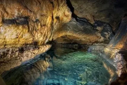 Фото для Спелеотуризм туризм: Мокрушинская пещера (Приморье)