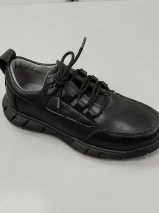 Туфли для мальчика черные