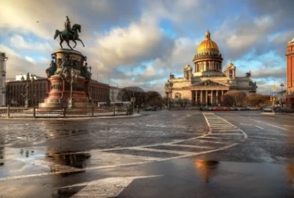 Организация туров в Санкт-Петербург