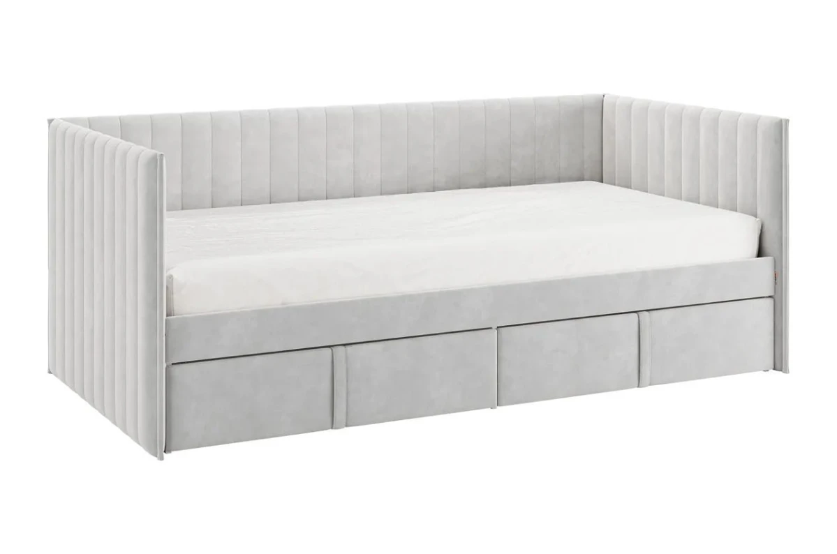 tviks-sofa-s-yashch