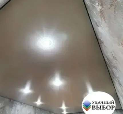 Монтаж теневого профиля для натяжных потолков