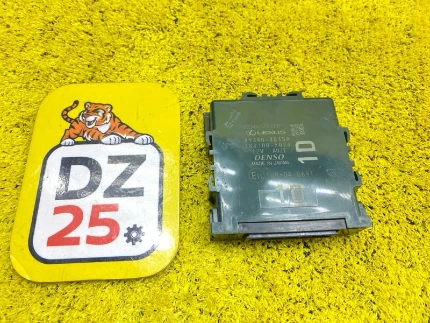 Фото для Блок управления парковкой LEXUS RX450H/RX450HL/RX350/RX350L/RX300/RX200T (б/у)