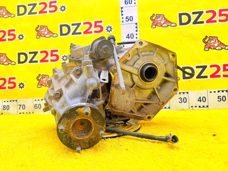 Фото для Раздаточная коробка TOYOTA LAND CRUISER HDJ81V 1HDT 1992/Цвет 183 (б/у)