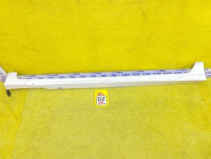 Фото для Накладка на порог HONDA FIT/SHUTTLE GK5/GP6/GP5/GP7/GP8/GK3/GK4/GK6/GK8/GK9 LEB 2017/Цвет NH624P лев. (б/у)