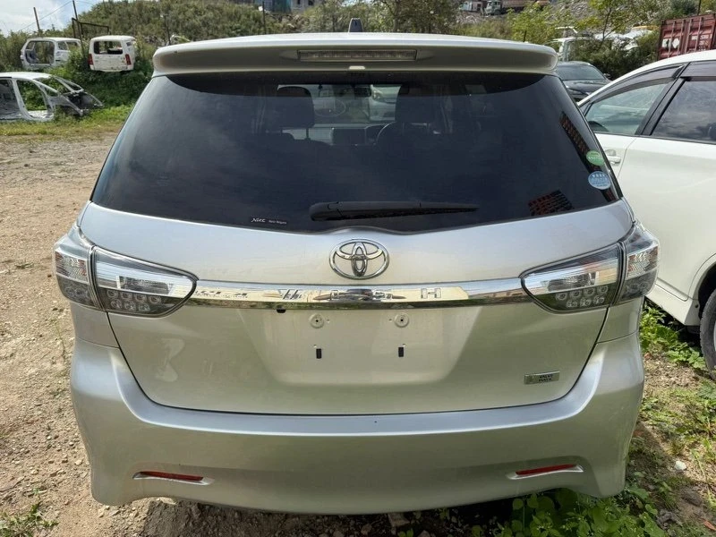 Фото для Дверь 5я TOYOTA WISH ZGE20W 2ZRFAE 2012/Цвет 1F7 задн. (б/у)