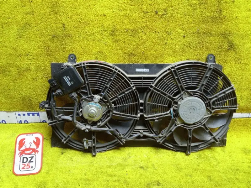 Вентилятор охлаждения радиатора Nissan Leaf AZE0/ZE1 EM57 2013/Цвет KH3 перед.