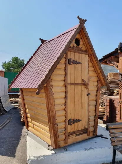 Туалет для дачи из дерева, собственное производство